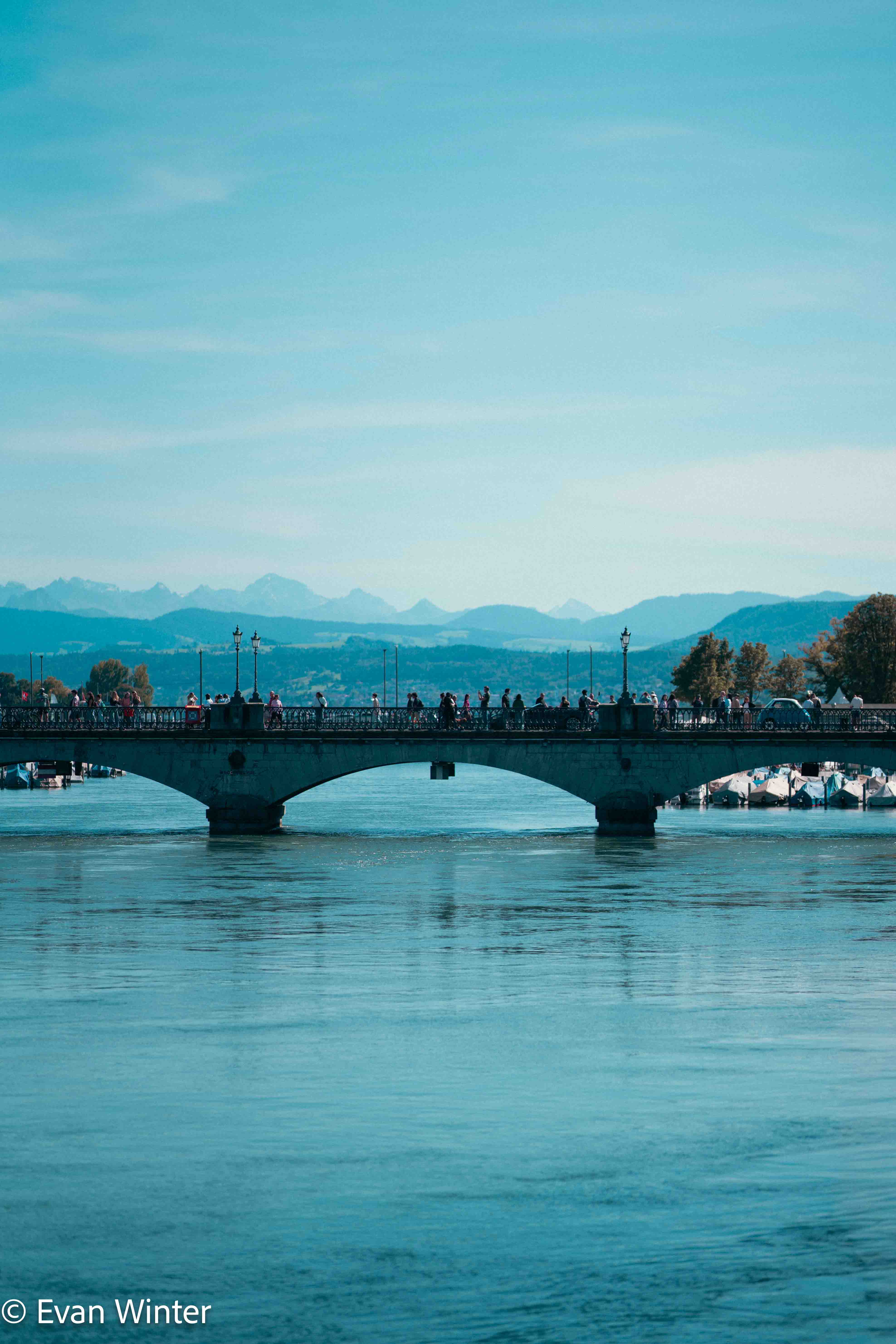 Brückenperspektive in Zürich